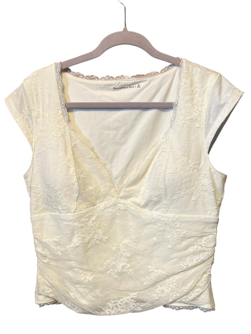 Abercrombie & Fitch Lace Top XL Cream Fitted Feminine Cap Sleeve Coquette